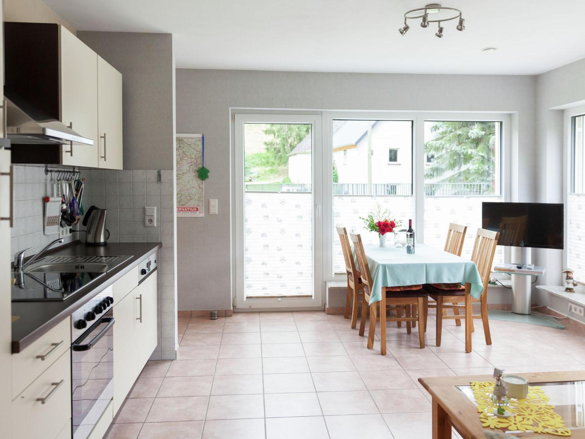 Apartment With Terrace And View Merschbach Eksteriør billede