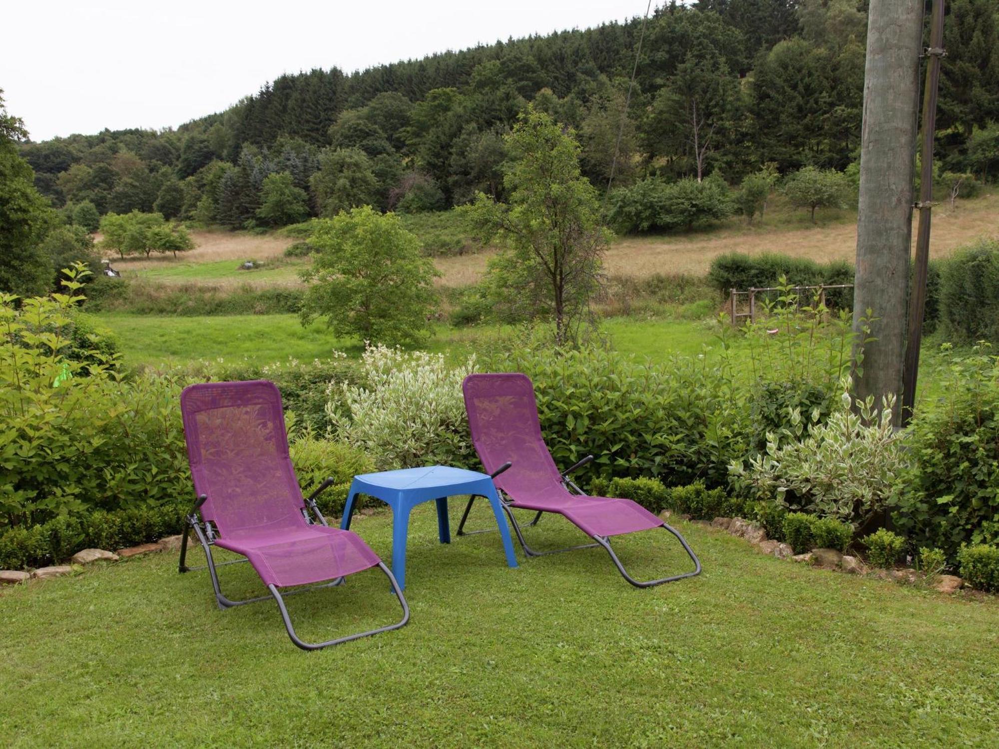Apartment With Terrace And View Merschbach Eksteriør billede