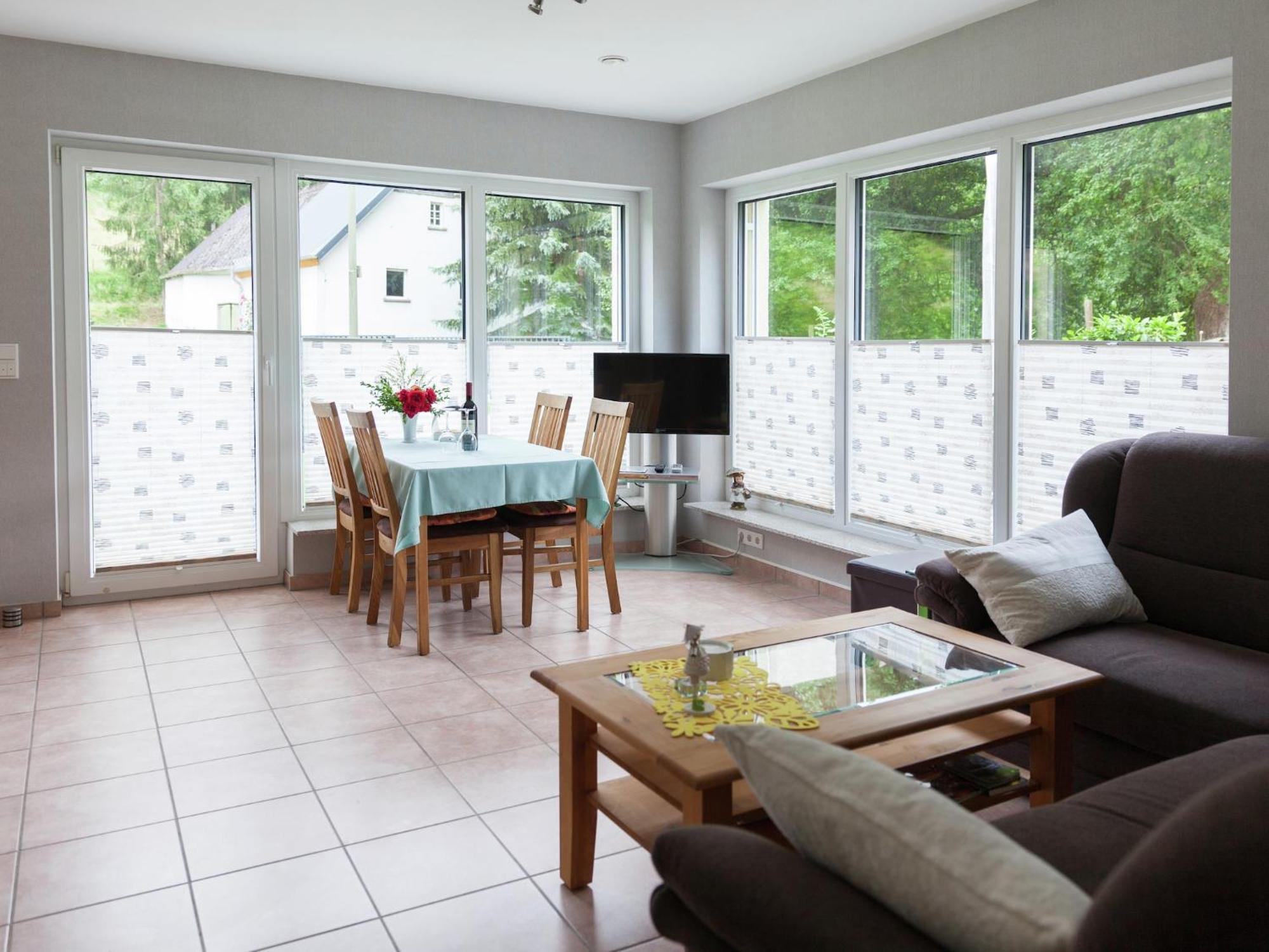 Apartment With Terrace And View Merschbach Eksteriør billede